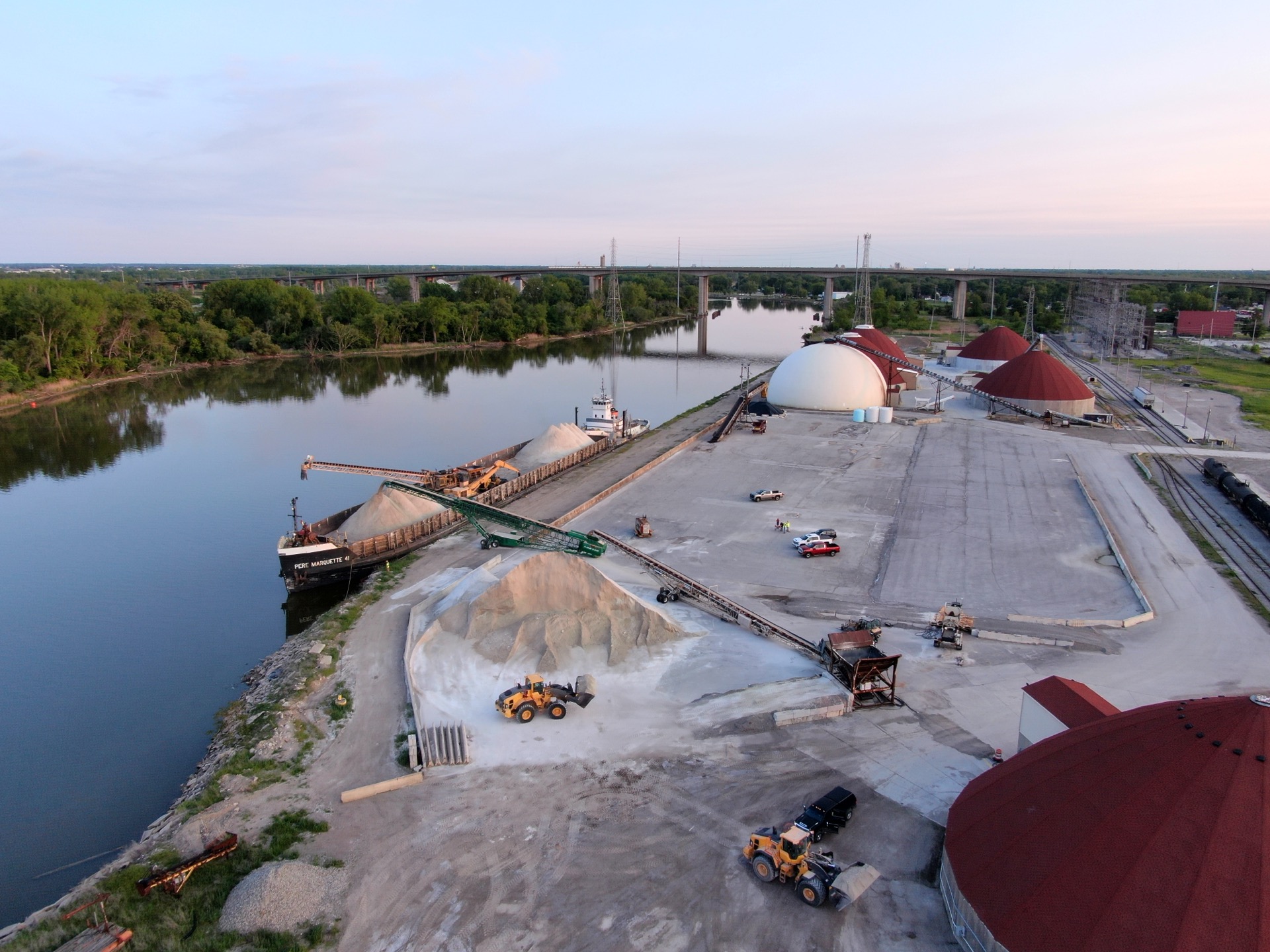 Barge loading operation at Zilwaukee dock